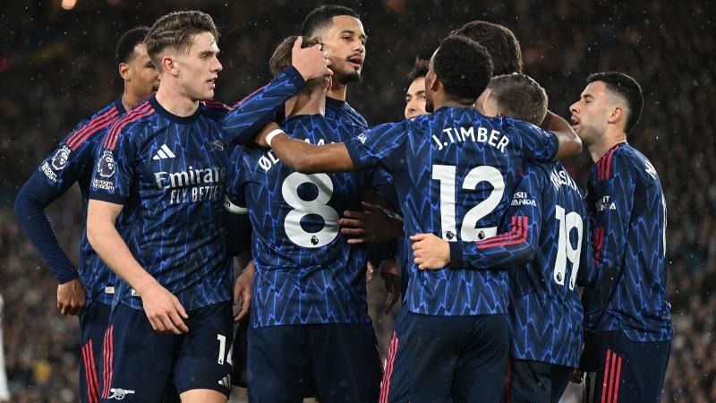 官方：沃尔夫斯堡边锋奥尔森租借加盟流浪者，含